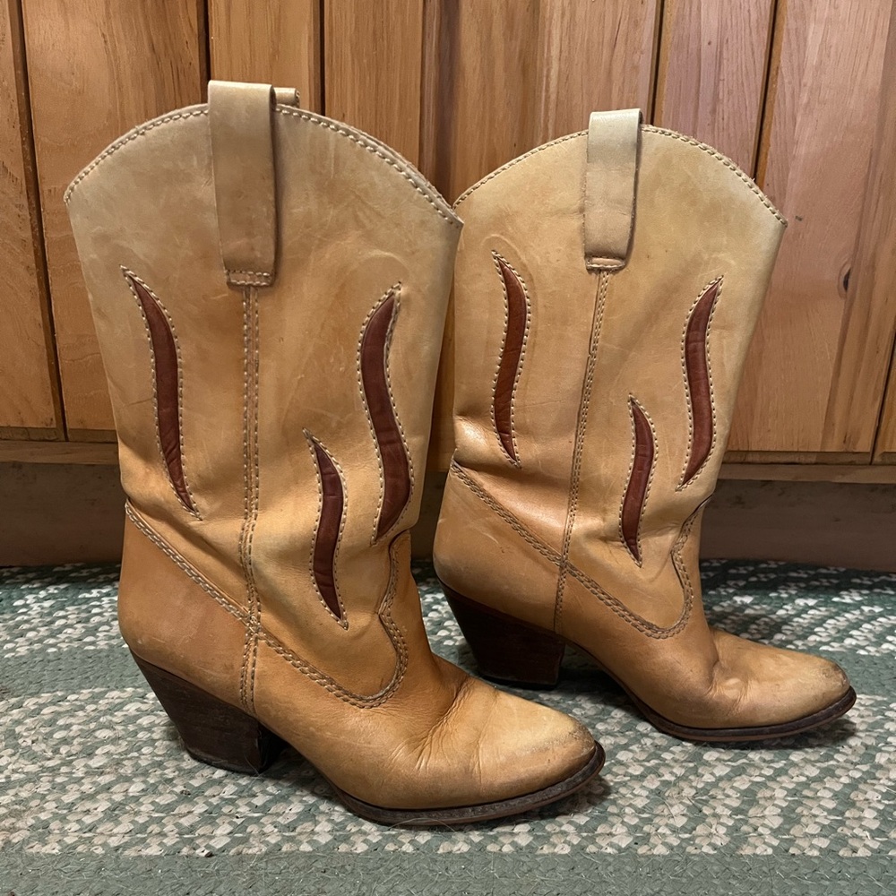 Women’s Leather Tan and Brown Western Style Boots